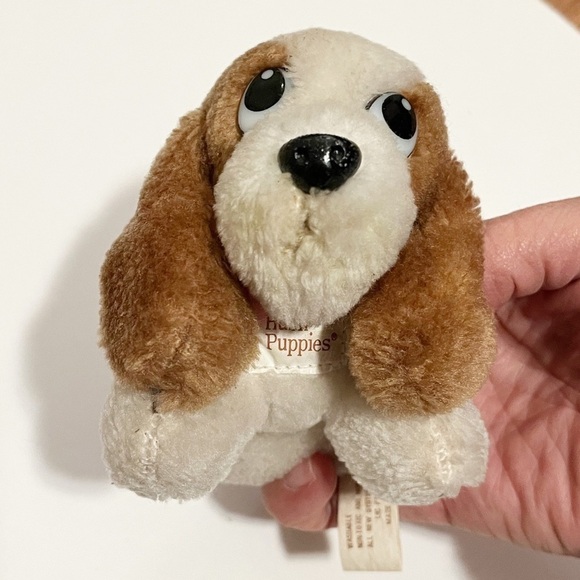 Other - Vintage 1980’s Hound Dog Brown & white Hush Puppies Dog Stuffed Plush. Size 4"